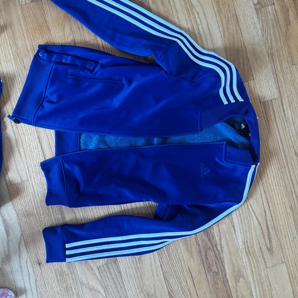 Adidas track suit - Picture 3 of 3